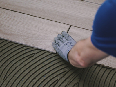 Linea Zero Mapei, per la posa di ceramica e pietre naturali